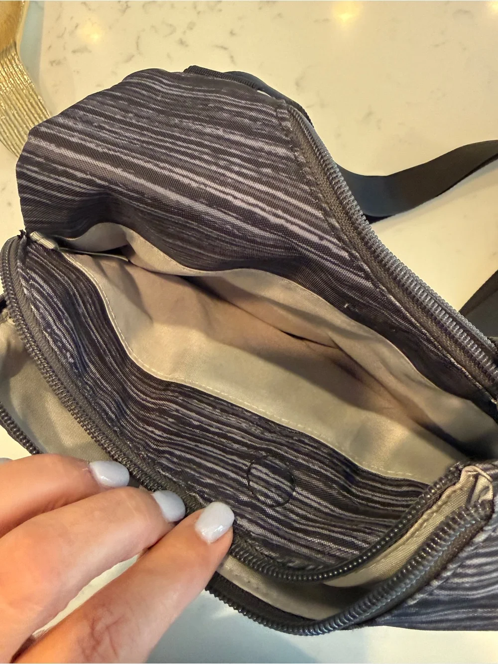 Baggallini Gray Black Striped Crossbody Bag Adjustable Strap Travel Purse
